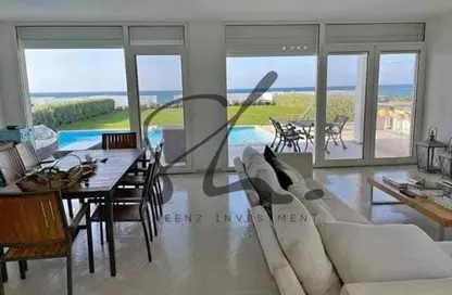 Chalet - 2 Bedrooms - 2 Bathrooms for sale in Direction White - Ras Al Hekma - North Coast