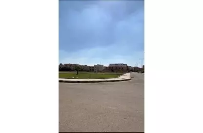 شقة - 4 غرف نوم - 3 حمامات للبيع في الحي الاول غرب - مدينة الشروق - القاهرة
