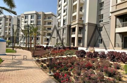 Apartment - 3 Bedrooms - 3 Bathrooms for sale in Garden Lakes - 6 October Compounds - 6 October City - Giza