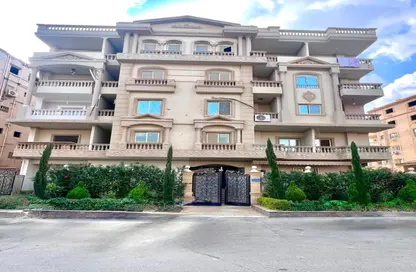 Apartment - 3 Bedrooms - 3 Bathrooms for sale in South Lotus - El Lotus - New Cairo City - Cairo