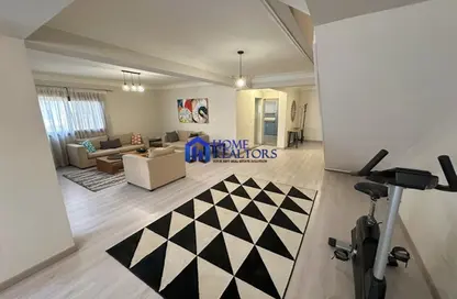 دوبلكس - 4 غرف نوم - 3 حمامات للايجار في شارع 253 - دجلة - حي المعادي - القاهرة
