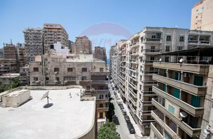 شقة - 3 غرف نوم - 2 حمامات للبيع في شارع فهمي ويصا - لوران - حي شرق - الاسكندرية