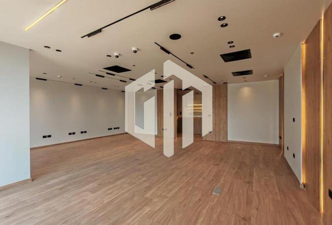 8234118 - Property Image 2