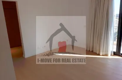 (بنتهاوس  (روف - 4 غرف نوم - 3 حمامات للايجار في أو ويست - كمبوندات 6 أكتوبر - مدينة 6 أكتوبر - الجيزة