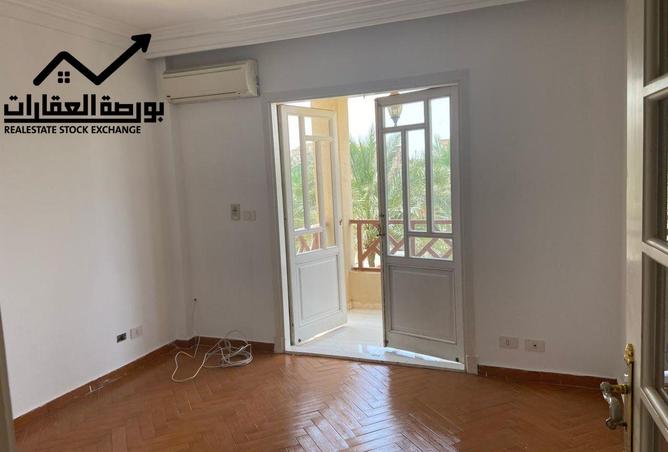 8037660 - Property Image 3