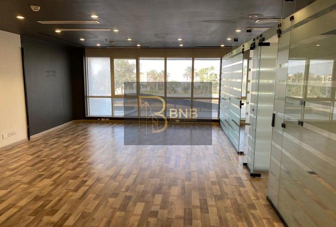 8225378 - Property Image 2