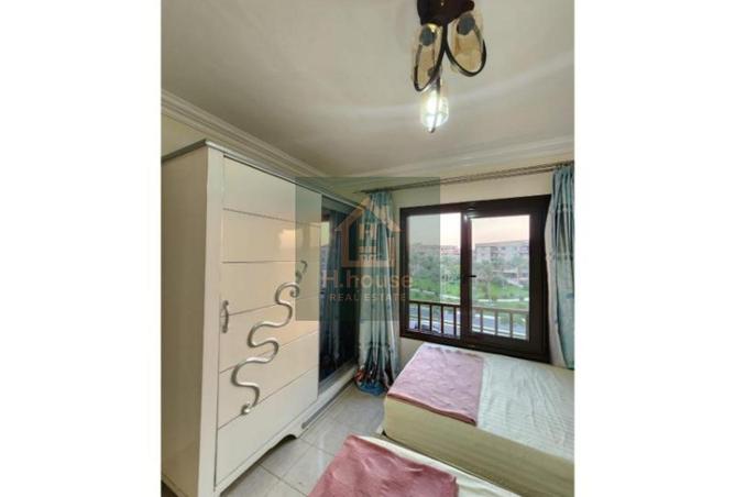 8093031 - Property Image 2