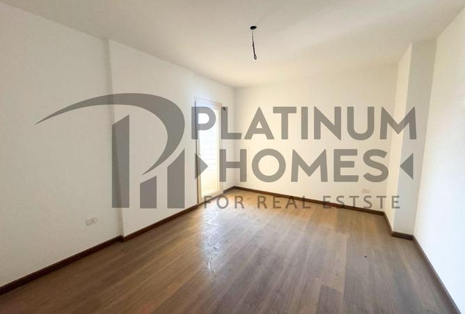 7910555 - Property Image 2