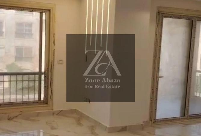 8015261 - Property Image 2