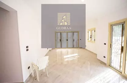 Apartment - 3 Bedrooms - 2 Bathrooms for sale in Hay Al Montazah - Hadayek October - 6 October City - Giza