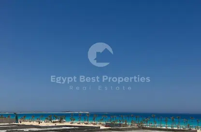 شاليه - 2 غرف نوم - 2 حمامات للبيع في بيت البحر - سيدي حنيش - الساحل الشمالي