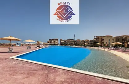 Chalet - 2 Bedrooms - 2 Bathrooms for sale in Bluemar Wadi Degla - Sidi Abdel Rahman - North Coast