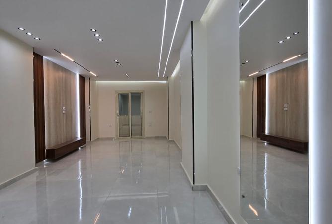 8467976 - Property Image 2