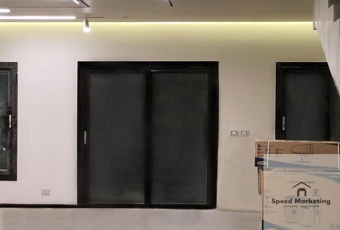 8496409 - Property Image 2