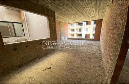 Apartment - 2 Bedrooms - 2 Bathrooms for sale in Midtown - South Investors Area - New Cairo City - Cairo