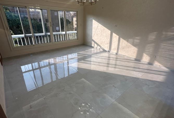 8182481 - Property Main Image