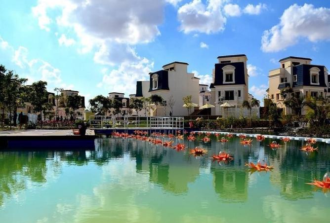 فيلا - 4 غرف نوم - 4 حمامات للبيع في ماونتن فيو تشيل اوت بارك - التوسعات الشمالية - مدينة 6 أكتوبر - الجيزة