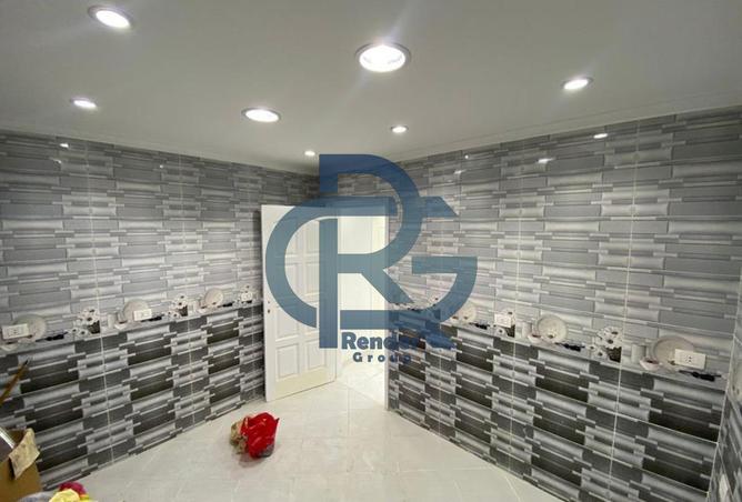 7920041 - Property Image 3