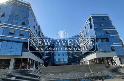 Restaurant - Studio - 2 Bathrooms for sale in Kernel Business Hub - North Teseen St. - The 5th Settlement - New Cairo City - Cairo