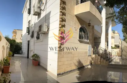 Apartment - 2 Bedrooms - 2 Bathrooms for sale in Yasmine District - 14th District - Sheikh Zayed City - Giza