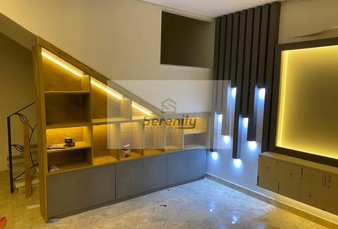 8013864 - Property Image 2