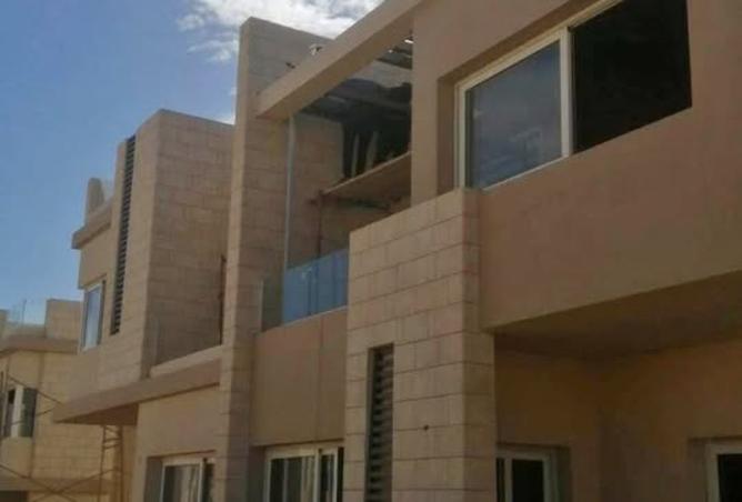 8041244 - Property Image 2