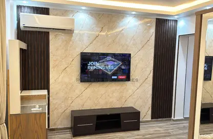 Apartment - 3 Bedrooms - 3 Bathrooms for rent in El Rehab Extension - Al Rehab - New Cairo City - Cairo