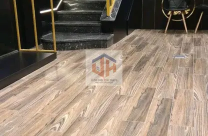 محل تجاري - استوديو - 2 حمامات للايجار في مدينتي - القاهرة