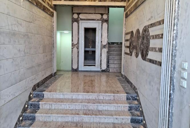 8062372 - Property Image 2