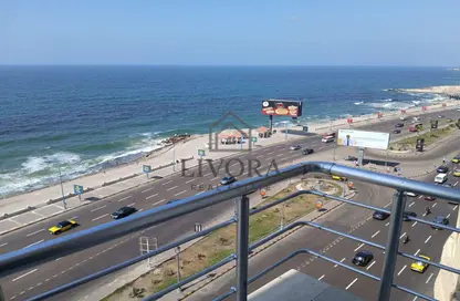 Apartment - 3 Bedrooms - 2 Bathrooms for sale in Al Geish Road - Camp Chezar - Hay Wasat - Alexandria