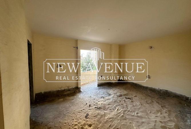 8264007 - Property Image 2