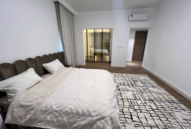 8351842 - Property Image 2