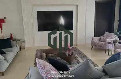 فيلا - 4 غرف نوم - 4 حمامات للايجار في ميفيدا - كمبوندات التجمع الخامس - التجمع الخامس - مدينة القاهرة الجديدة - القاهرة