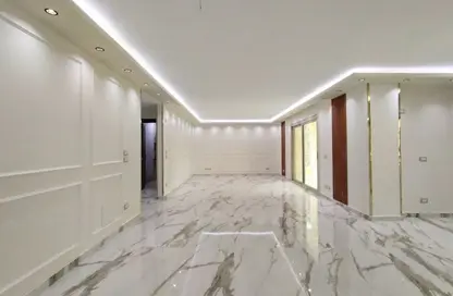 شقة - 3 غرف نوم - 3 حمامات للبيع في مصر الجديدة - القاهرة