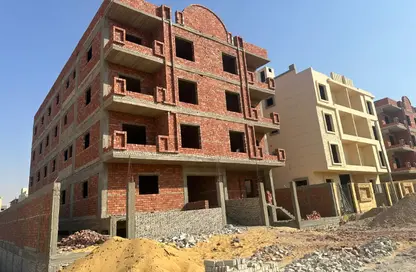Apartment - 3 Bedrooms - 2 Bathrooms for sale in Bait Alwatan - The 5th Settlement - New Cairo City - Cairo