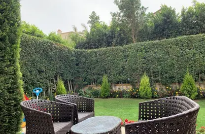 Villa - 5 Bedrooms - 4 Bathrooms for sale in Uptown Cairo Road - Al Abageyah - El Khalifa - Cairo