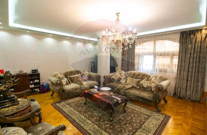 Apartment - 2 Bedrooms - 1 Bathroom for sale in Ibrahimia - Hay Wasat - Alexandria