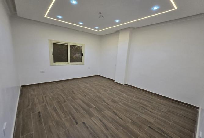 8513258 - Property Image 2