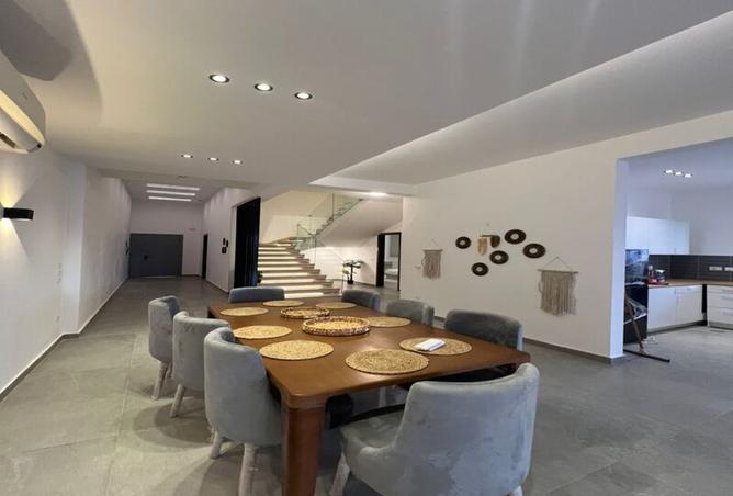 8560858 - Property Image 3