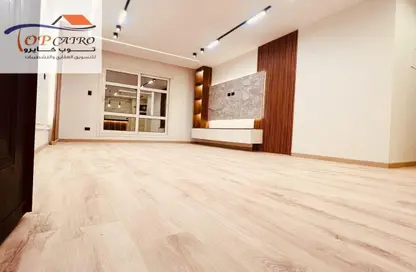 Apartment - 3 Bedrooms - 2 Bathrooms for sale in Madinaty - Cairo