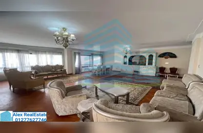 Apartment - 3 Bedrooms - 2 Bathrooms for rent in Shaarawy St. - Laurent - Hay Sharq - Alexandria