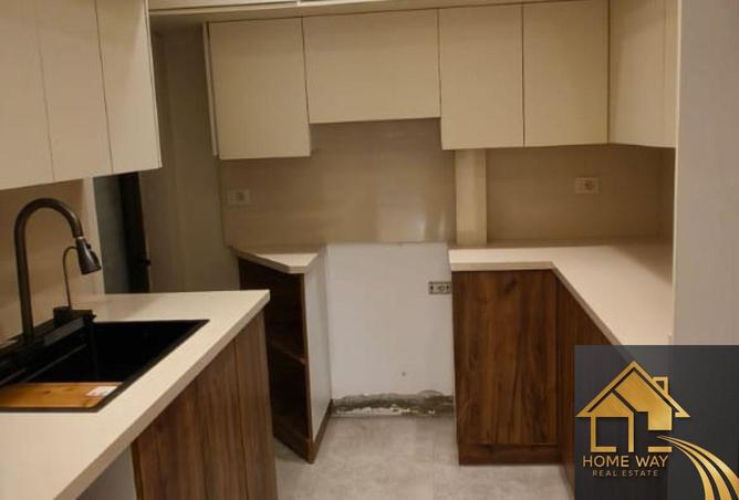 8378939 - Property Image 2