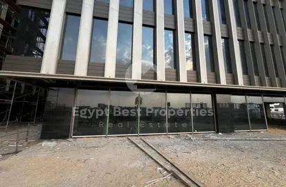 طابق كامل - استوديو - 1 حمام للبيع في وان نانيتي - شارع التسعين الجنوبي - التجمع الخامس - مدينة القاهرة الجديدة - القاهرة