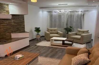 شقة - 3 غرف نوم - 3 حمامات للايجار في شارع 206 - دجلة - حي المعادي - القاهرة