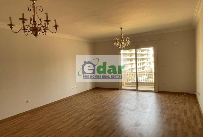 8411730 - Property Main Image