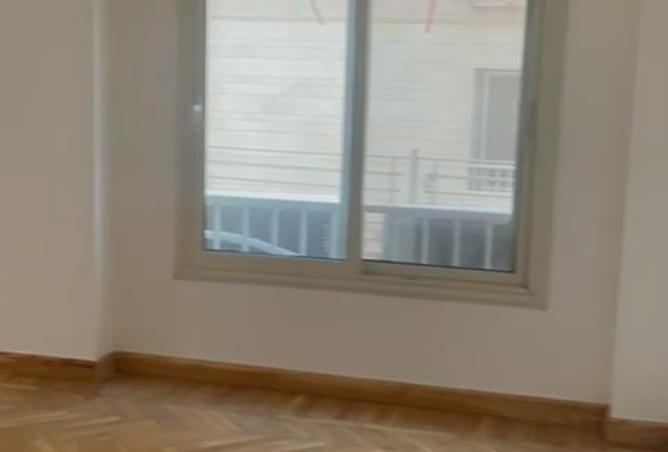 8253889 - صورة العقار 3