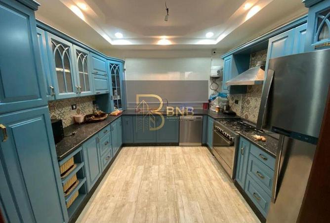8049440 - Property Image 2