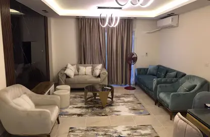 شقة - 3 غرف نوم - 2 حمامات للايجار في پريڤادو - مدينتي - القاهرة