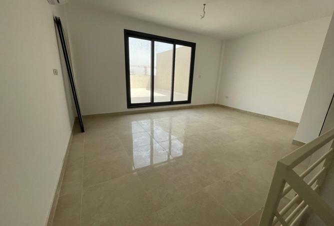 8276344 - Property Image 2