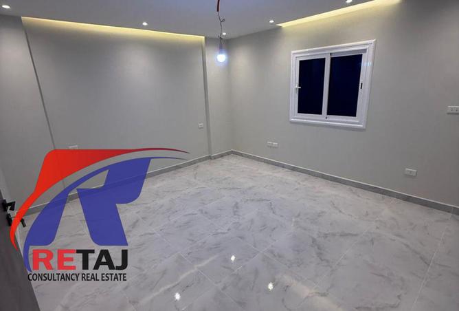 8564700 - Property Image 3